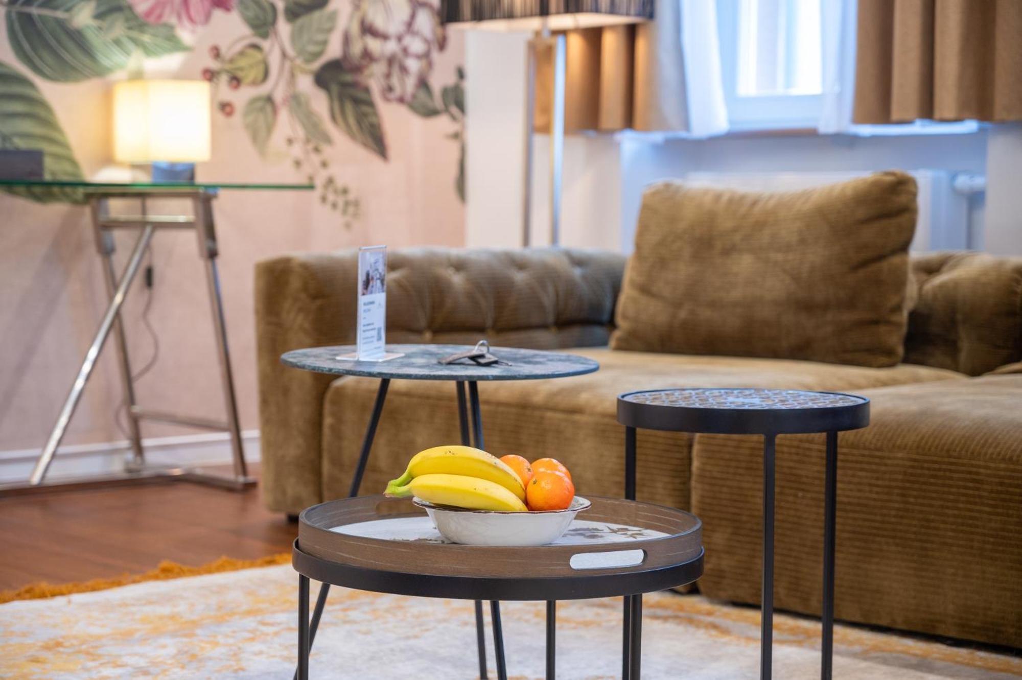Lit Living Weinheim Altstadt - Boutique Apartments - Parking ภายนอก รูปภาพ