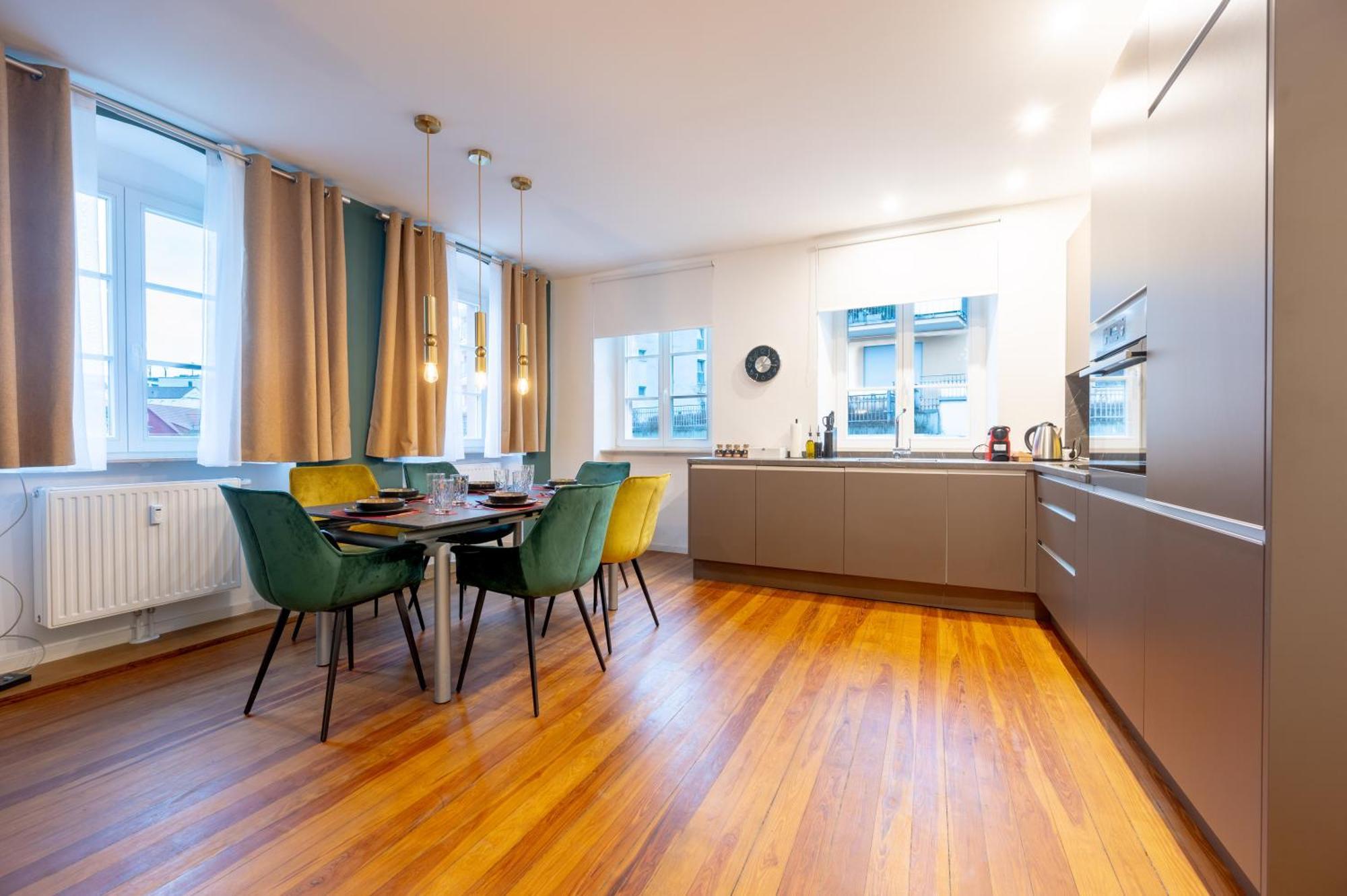 Lit Living Weinheim Altstadt - Boutique Apartments - Parking ภายนอก รูปภาพ